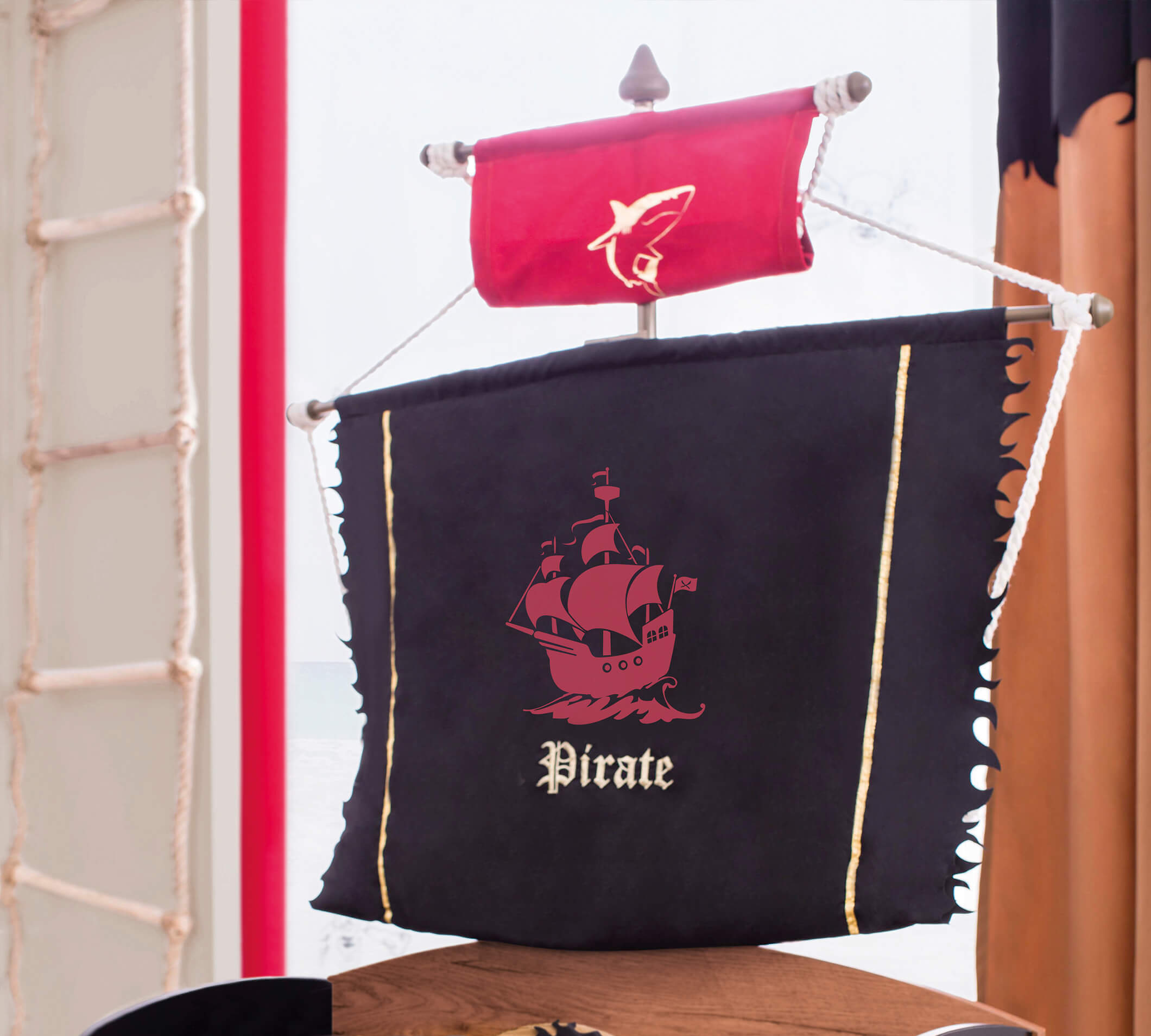 PIRATE Shtrat në formë Anije (90x190 cm)